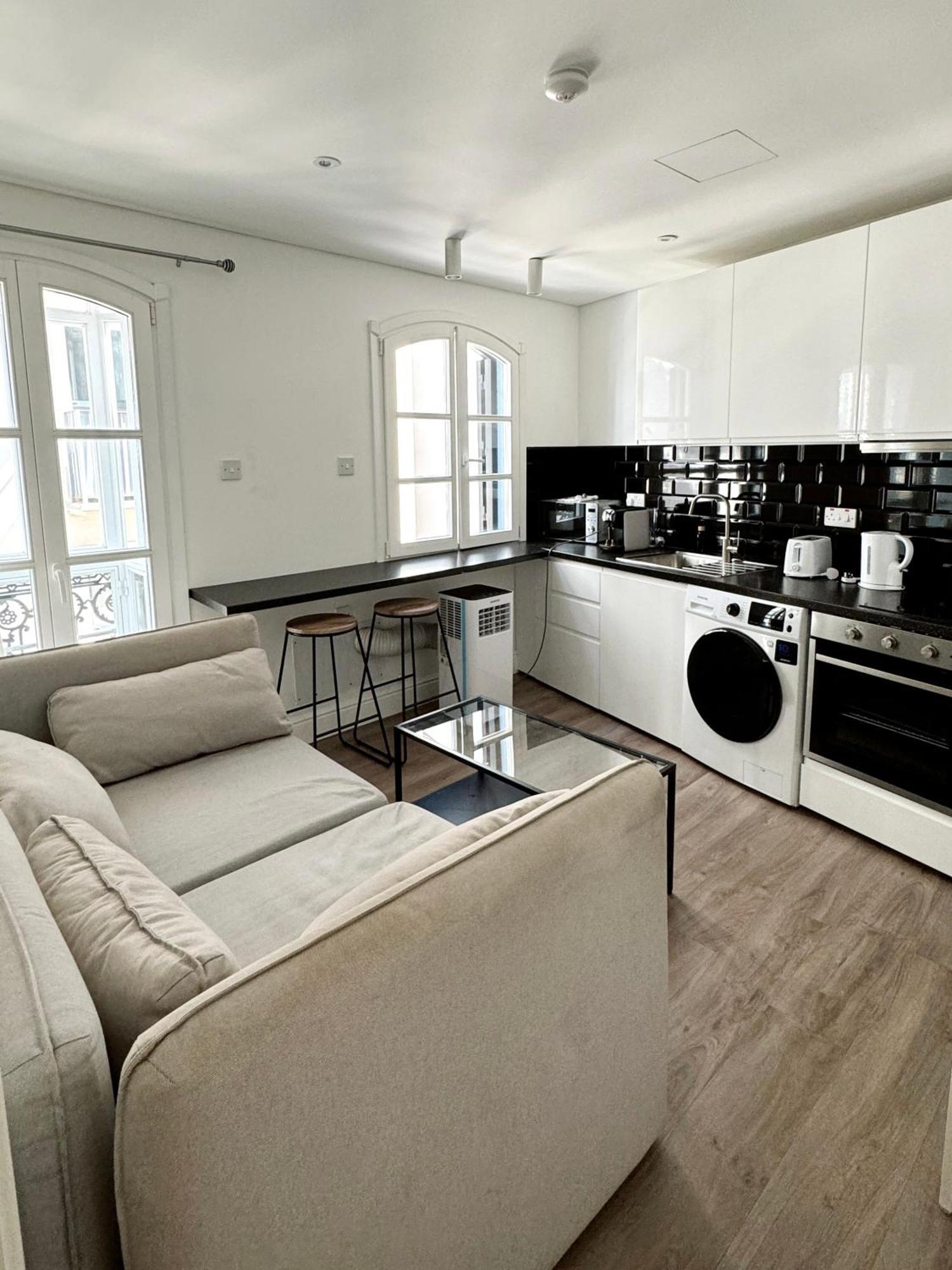 Fabulous City Centre Apartment - Grand Central House Gibraltar Exterior foto