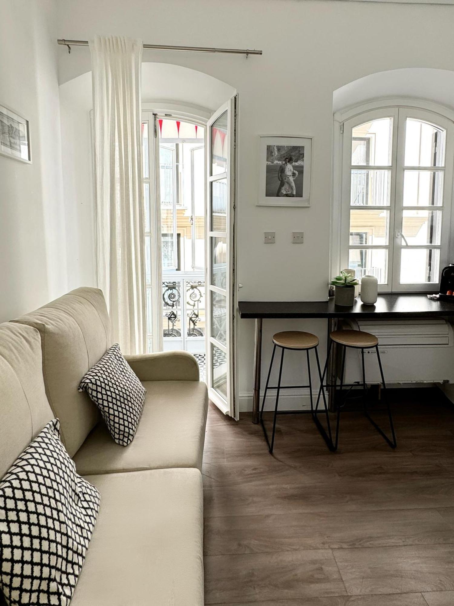 Fabulous City Centre Apartment - Grand Central House Gibraltar Exterior foto