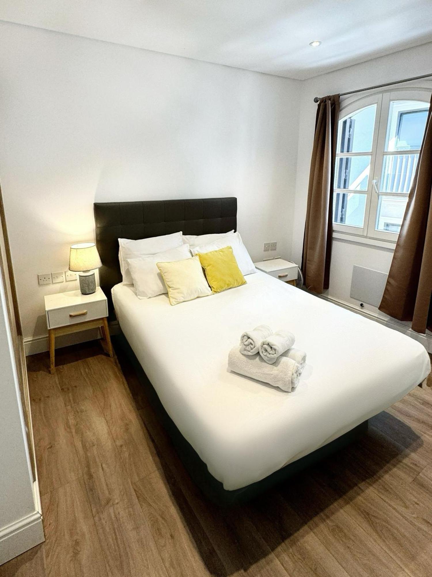 Fabulous City Centre Apartment - Grand Central House Gibraltar Exterior foto